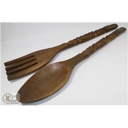DECORATIVE WOOD FORK AND SPOON.
