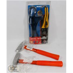 FLAT OF TOOLS INCLUDING MASTERCRAFT STRAP WRENCHES