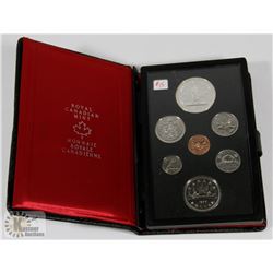 1977 DOUBLE DOLLAR COIN SET