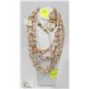 Image 1 : PEACH FASHION NECKLACE SET