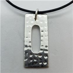 153) STERLING SILVER PENDANT NECKLACE
