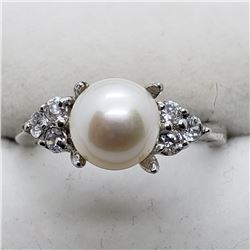 182) STERLING SILVER FW PEARL RING