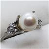 Image 2 : 182) STERLING SILVER FW PEARL RING