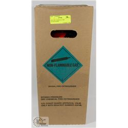 NEW DRY CHEMICAL FIRE EXTINGUISHER