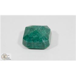 #24-GENUINE GREEN EMERALD GEMSTONE  265CT