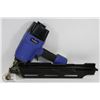 Image 1 : CAMPBELL HAUSFELD AIR NAIL AND STAPLE GUN
