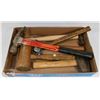 Image 1 : FLAT OF HAMMERS, MALLETS AND MORE