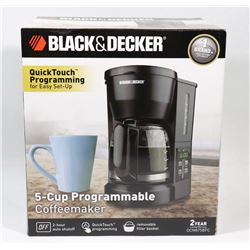 BLACK AND DECKER SINGLE SERVE COFFEE MAKER AND HOT