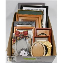 BOX OF PICTURES AND FRAMES.