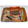 Image 1 : FLAT OF VARIOUS DRILL BITS, RIDGID PIPE CUTTER,