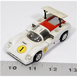 HOT WHEELS SPUTA FUOCO CHAPARRAL 6606