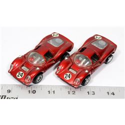 TWO HOT WHEELS HEISSE RADER FERRARI P4 6614