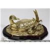 Image 1 : HEAVY BRASS DUCK AND DUCKLINGS