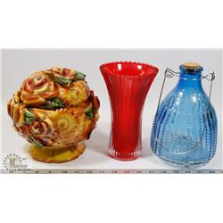 BOX OF VINTAGE ITEMS