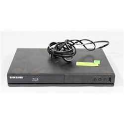 SAMSUNG DVD PLAYER WITH NO REMOTE INCLUDED.