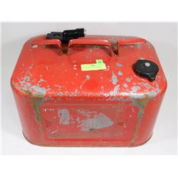 5 GALLON GAS TANK FOR BOAT.