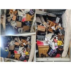 8X8X16 STORAGE UNIT #586