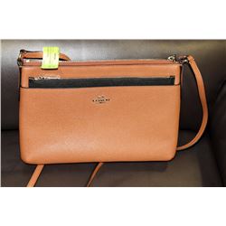 AUTHENTIC COACH PURSE BROWN WITH POCKETBOOK