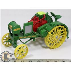 JOHN DEERE WATERLOO BOY ERTL DIE CASE TRACTOR