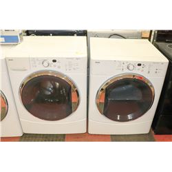 KENMORE WASHER AND DRYER SET
