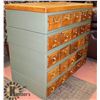 Image 3 : 25 DRAWER STORAGE UNIT FROM ESTATE SEWING ROOM