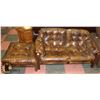 Image 1 : LEATHER 59" LOVE SEAT AND 30"X30"X15" OTTOMAN.
