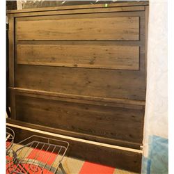 GREY SOLID PINE QUEEN SIZE BEDFRAME
