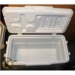 WHITE COLEMANS COOLER 30" LONG