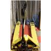 Image 1 : YELLOW PALLET JACK 5500LB CAPACITY