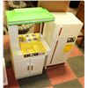 Image 1 : LIL TYKES PARTY KITCHEN SOLD WITH FRIDGE