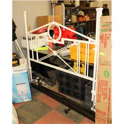 METAL QUEEN SIZE HEADBOARD, FOOTBOARD AND RAILS