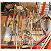 Image 1 : PALLET WITH LARGE ASSORTMENT OF YARD TOOLS