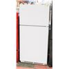 Image 1 : FRIGIDAIRE TOP MOUNT FRIDGE W 28" L 29.5" H 59.5"