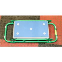 FOLDING GARDEN BENCH