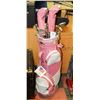 Image 1 : SET OF LADIES TRIUMPH GOLF CLUBS WITH BAG