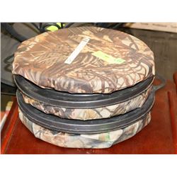 GROUP OF THREE 5 GALLON PAIL SEATS