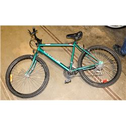 CCM MEGA OVERSIZED BIKE 26" TIRE