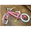 Image 1 : LITTLE MISMATCHED GIRLS BIKE 16" WHEELS