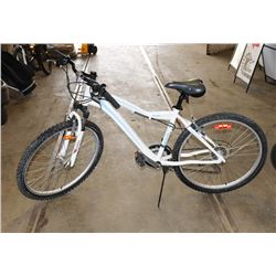 LADIES RALEIGH PEAK ALUMINUM BIKE 26" TIRE