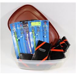RUBBERMAID CONTAINER WITH CAT COLLARS AND