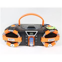 HOT WHEELS GETTO BLASTER (RADIO AND CD PLAYER)