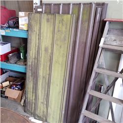 LOT OF METAL SIDING