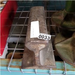 RAILWAY TRACK ANVIL