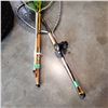 Image 3 : 2 FISHING RODS W/ REELS AND 2 FISHING NETS