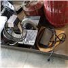 Image 1 : DELTA SHOP MASTER SANDER COMBO AND PEDDLE