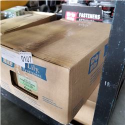 BOX OF 10 x 1/2 TREAMER TEK SCREWS 2100 PIECES
