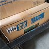 Image 1 : BOX OF 10 x 1/2 TREAMER TEK SCREWS 2100 PIECES