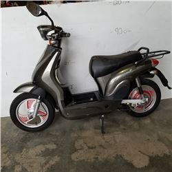 WIND 48 VOLT ELECTRIC SCOOTER -NO BATTERY