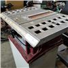 Image 3 : DELTA PORTABLE TABLE SAW