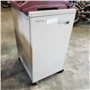 Image 1 : ROLLING METAL CABINET TOSHIBA